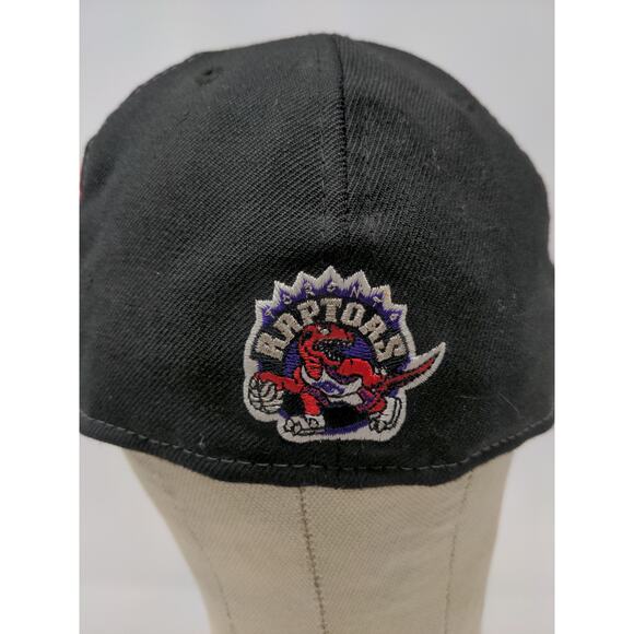 New Era 59Fifty NBA Hardwood Classics Size 7 1/8 Fitted Hat Toronto Raptors - Picture 14 of 14